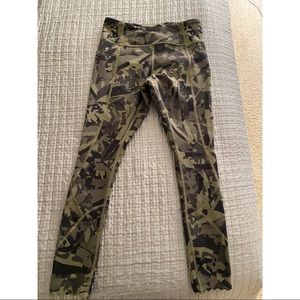 Lululemon Tight Stuff Green Camo Leggings